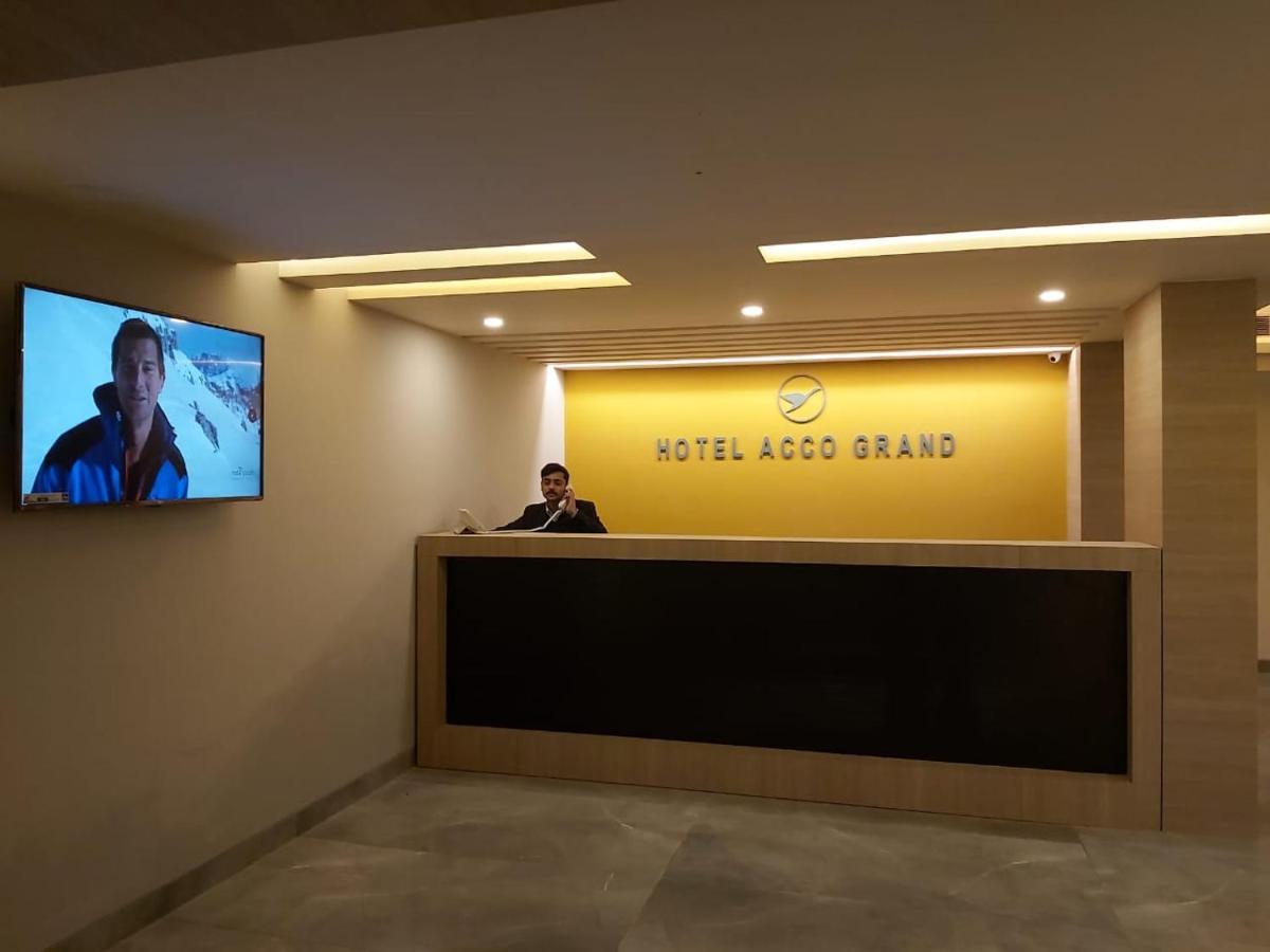 Acco Grand Hotel Lakhnaú Exteriér fotografie